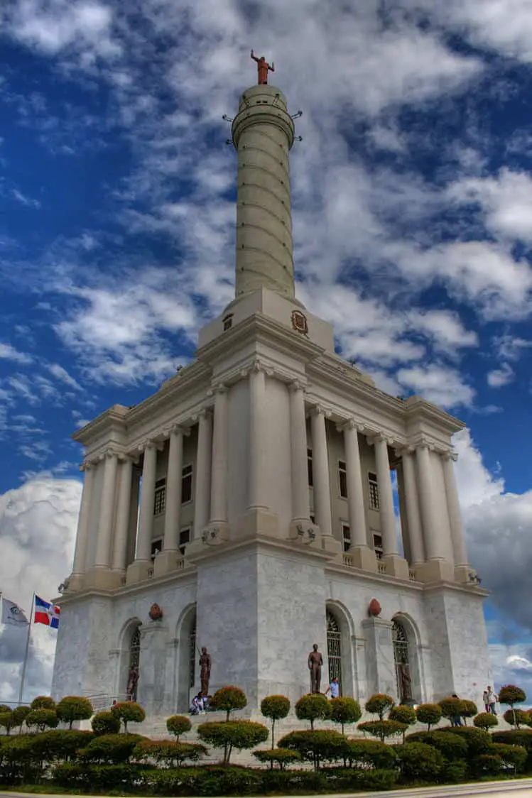 Santiago Monument, Dominican Republic | iHeartDR